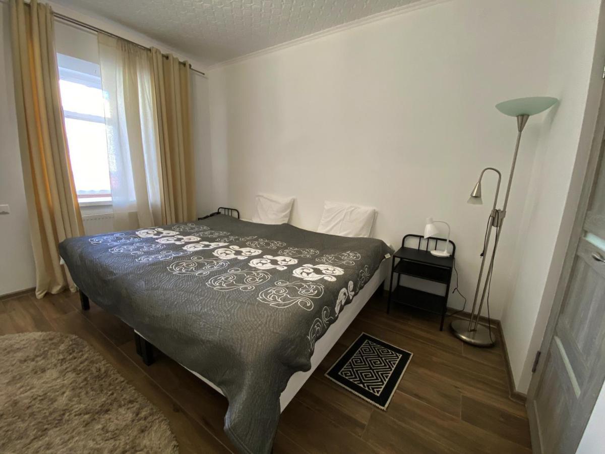 Olena Resort Bryukhovychi Ngoại thất bức ảnh