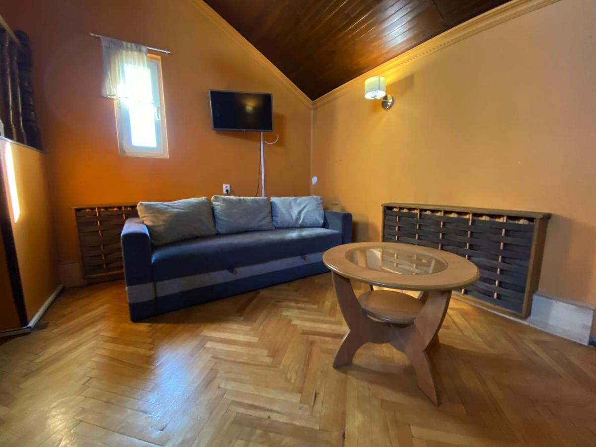 Olena Resort Bryukhovychi Ngoại thất bức ảnh