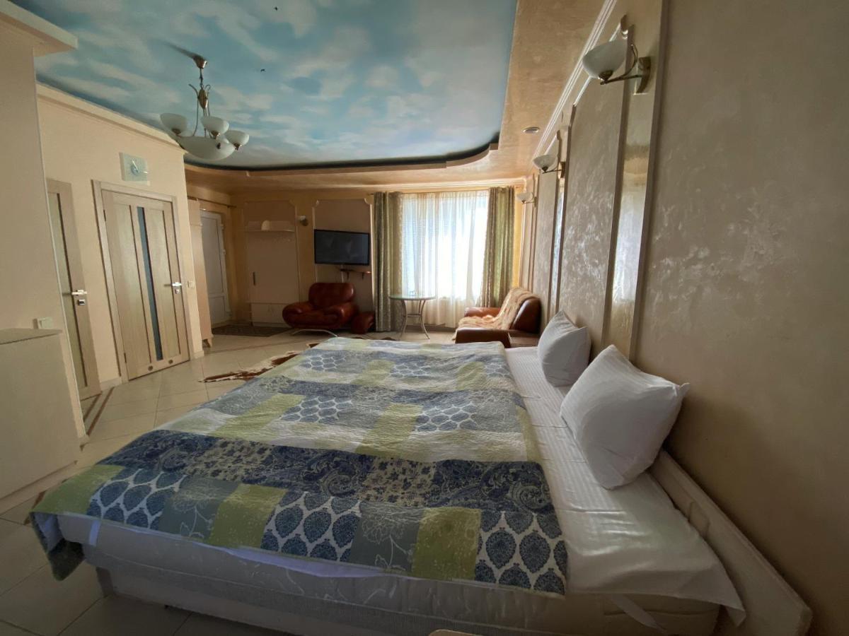 Olena Resort Bryukhovychi Ngoại thất bức ảnh