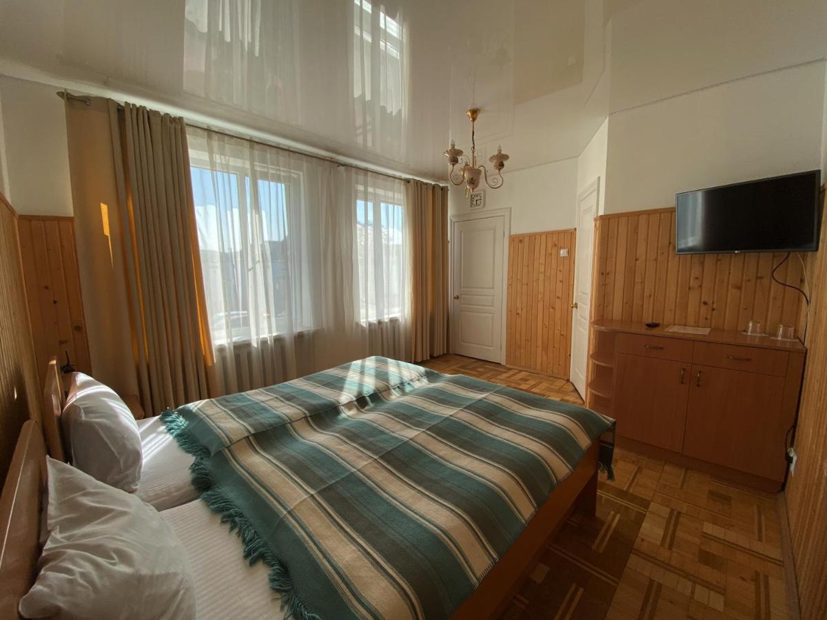 Olena Resort Bryukhovychi Ngoại thất bức ảnh